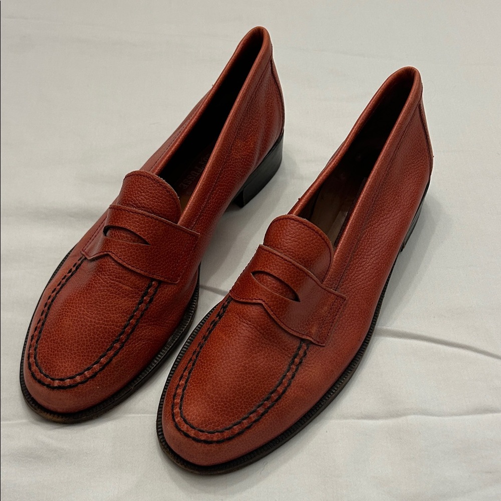 Lottusse Burgundy Size 7 Loafers